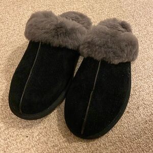 Ugg slippers